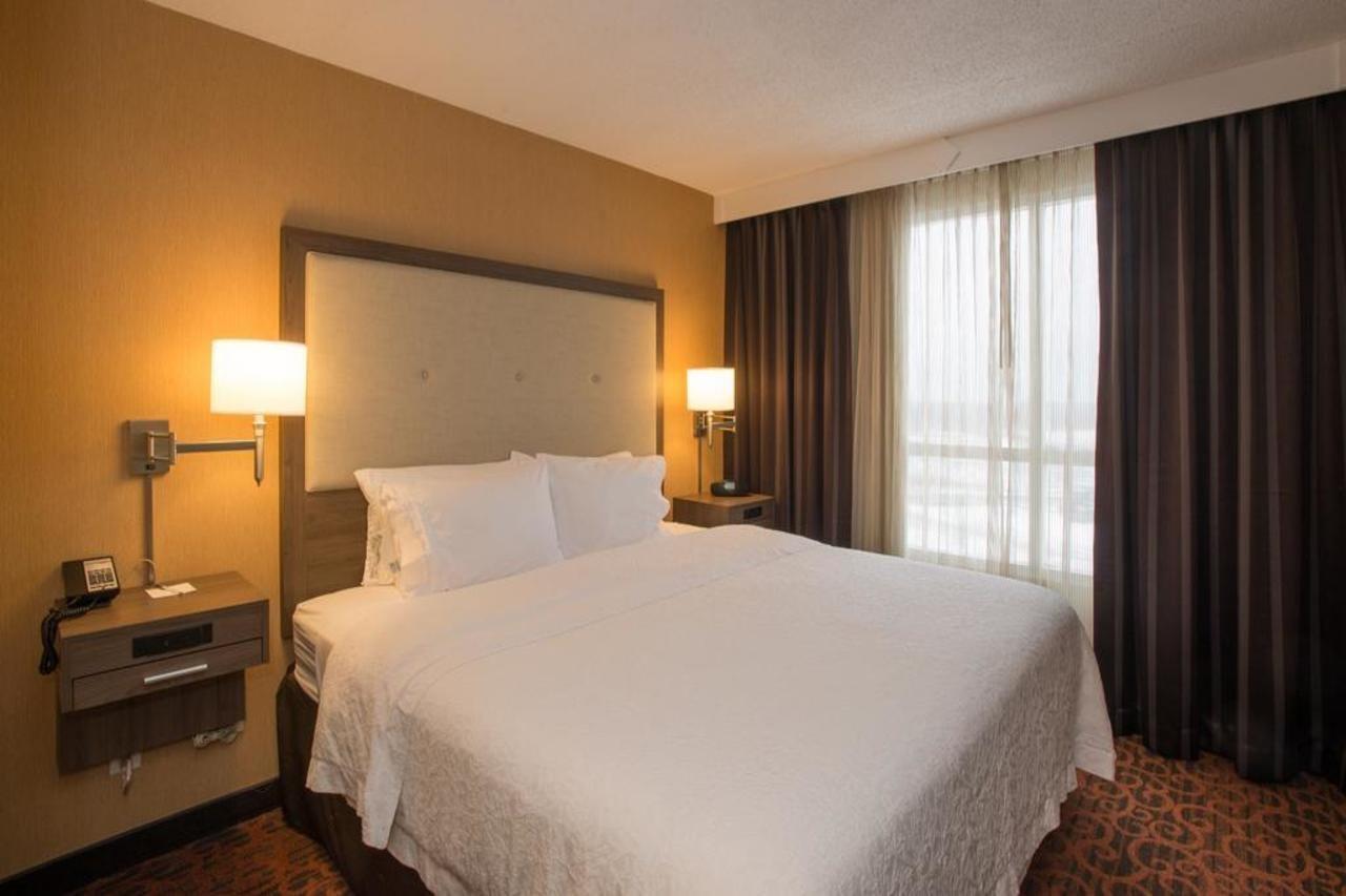 Country Inn & Suites By Radisson, Toronto Mississauga, On Екстер'єр фото